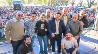 Multitudinario festejo por el "Día del Trabajador"