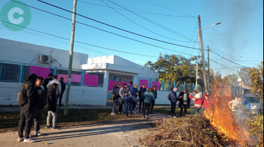 Barrio La Torre: Reclaman la falta de gas en un colegio