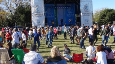Multitudinaria fiesta por los 20 años de la Feria Rural