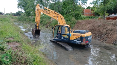 Realizan limpieza estructural y dragado de arroyos