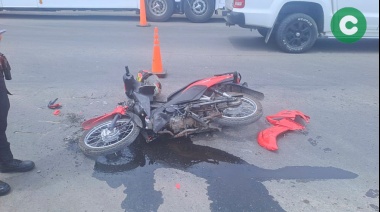 Robó una moto y la chocó mientras escapaba