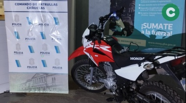 UN DETENIDO Y UNA MOTO RECUPERADA