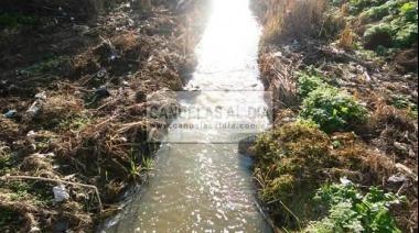 La Municipalidad detectó vuelco de líquidos en el arroyo Cañuelas