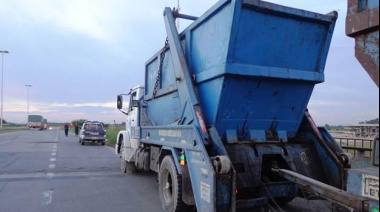 Detienen un camión con residuos peligrosos