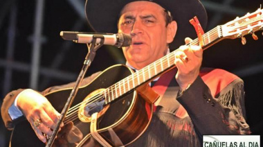 El tan esperado Chaqueño cantó en la Expo Cañuelas 