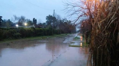 Pantanoso estado de la calles en Villa Raciti