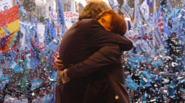 Políticos recuerdan a Néstor Kirchner en su aniversario