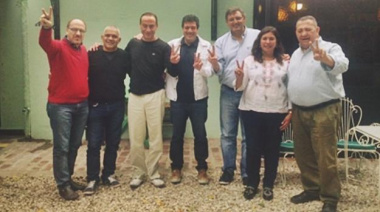 Luis D'Elia almorzó en Uribelarrea