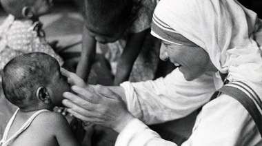 Hoy: Cena a beneficio del Pequeño Hogar Madre Teresa