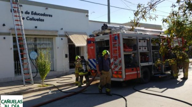 Incendio en el local de la Unión de educadores de Cañuelas 