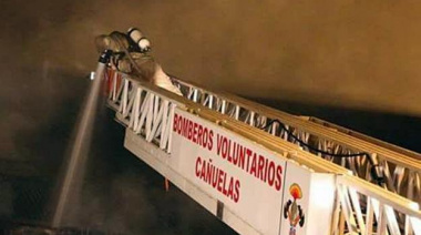 Los concejales oficialistas le negaron el aumento a los bomberos 