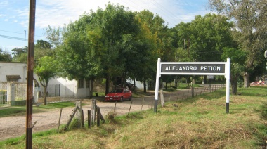 La amenazó con matar a su hija y la violó