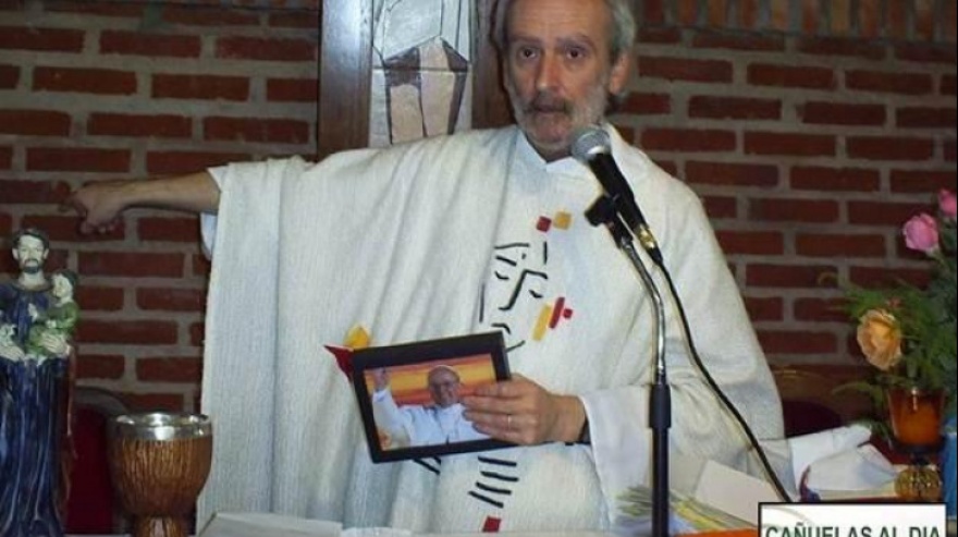 Homenaje al Padre Ale