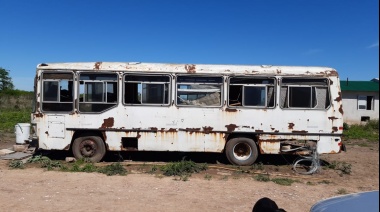 Trabajo esclavo: Vivían en un colectivo abandonado y tienen "riesgo de vida"