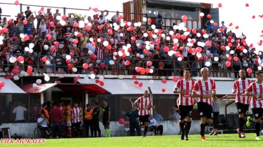 CFC en Rosario con público visitante