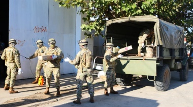 El Ejercito volvió a repartir alimentos por los barrios