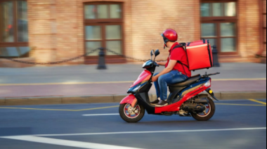 Pidieron una pizza y robaron al empleado del delivery