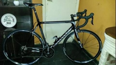 Salió a pedalear, lo encañonaron y se llevaron la bicicleta