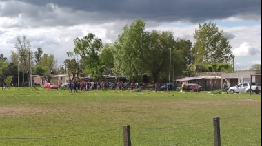 Jugaban un picadito y llegó la policía 