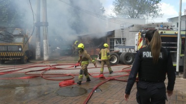 Incendió en un taller de chapa y pintura 