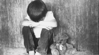 Encuentran a dos niños abandonados en San Esteban