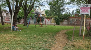 Robo en la Plaza del barrio Los Fresnos
