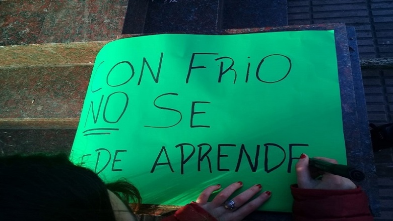Escuela industrial: La obra de gas continúa demorada y el frio es “insoportable”