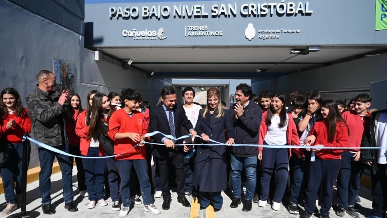 Se inauguró el bajo nivel "San Cristóbal" y la parada ferroviaria Hospital Néstor Kirchner