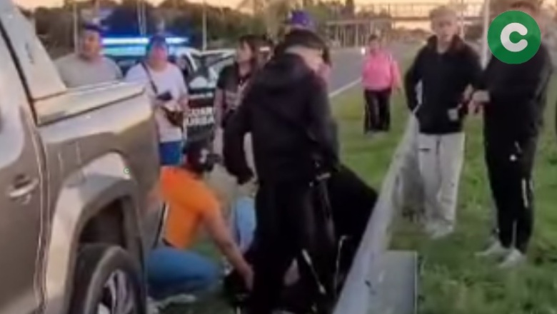 Le pegaron un tiro para robarle la moto