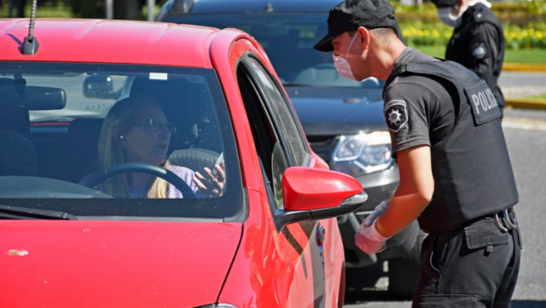Dos Policías con coronavirus y ocho aislados