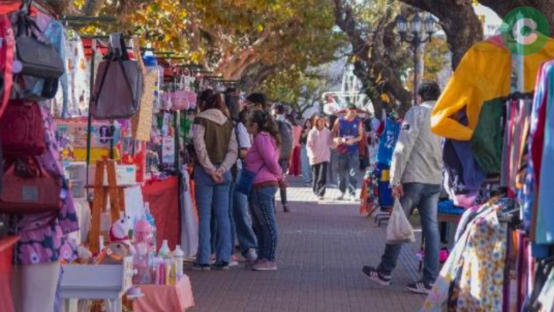 Mercados, ferias y festivales: Feria Mercedes Sosa