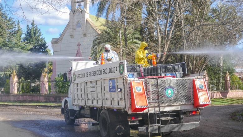 Operativo de desinfección en Uribelarrea