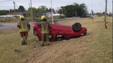 Accidente y vuelco en la Ruta 205
