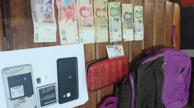 Intentaron robar una mochila y fueron detenidas