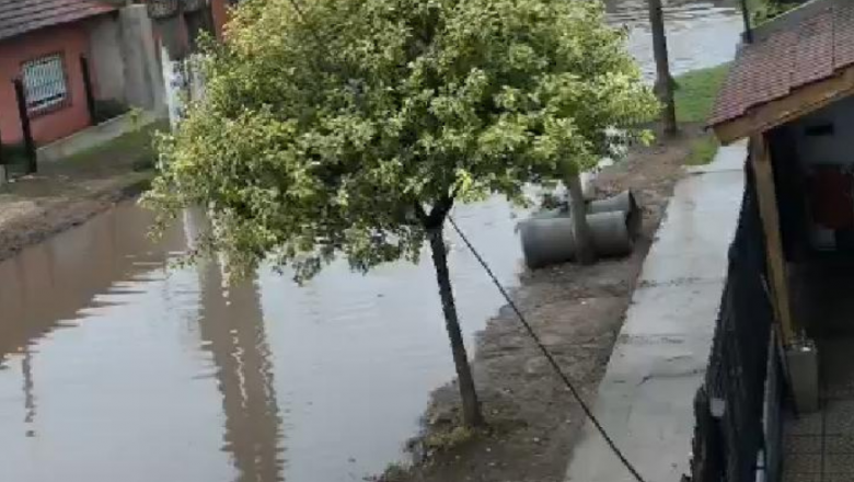 La obra de asfalto se convirtió en una laguna artificial 