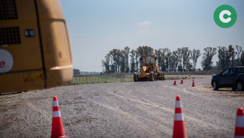 Retoman la pavimentación del Camino del 72