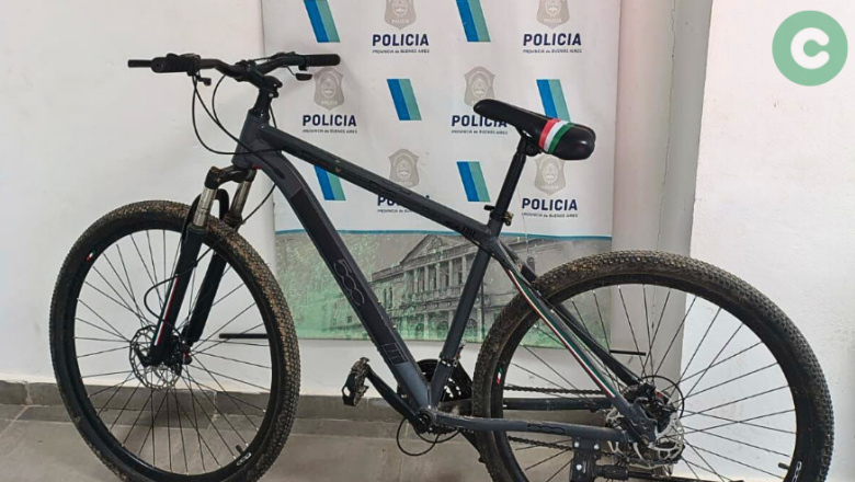 Tres aprehendidos por un robo