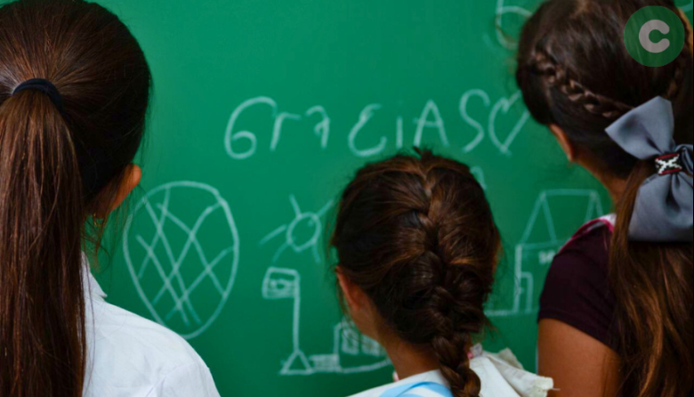 Reconstrucción de la escuela rural N°19 después del temporal: Así se fue el comienzo del ciclo lectivo