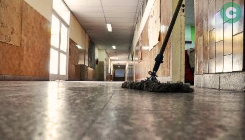 Acto público para cubrir un cargo temporario