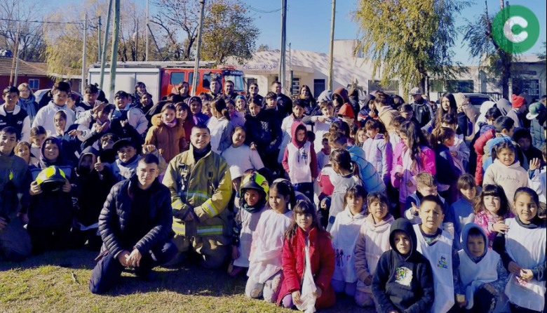 Capacitación y simulacro de evacuación en instituciones educativas de Cañuelas