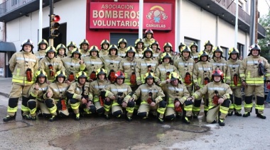 Desfile por el 75 aniversario del cuartel