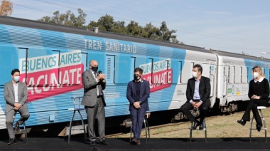 El Gobernador en Cañuelas inaugurando un tren sanitario 