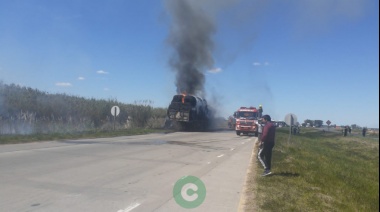 Incendio de un camión en Ruta 6