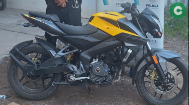 Recuperan moto que había sido robada por dos menores en la puerta de un supermercado