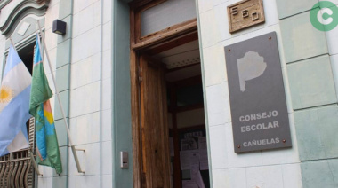 Acto público de auxiliares