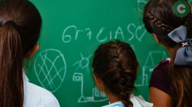 Reconstrucción de la escuela rural N°19 después del temporal: Así se fue el comienzo del ciclo lectivo