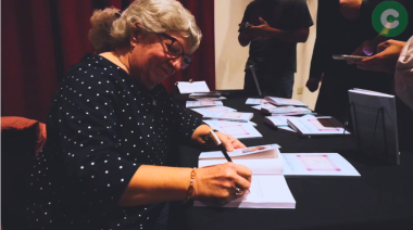 Se presentó el libro “Y seguimos andando”, de Ana María Sabio