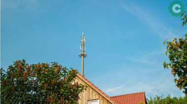 Vecinos solicitan la suspensión de la colocación de una antena