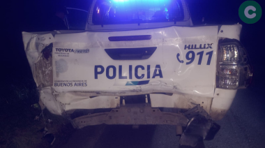 Un camión chocó a un patrullero a la altura de “El Taladro”