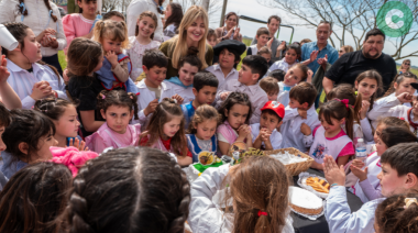Acto por el 115° aniversario de Udaondo